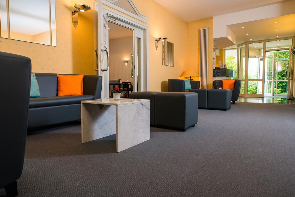 Fontana Hotel Wiesbaden Extérieur photo